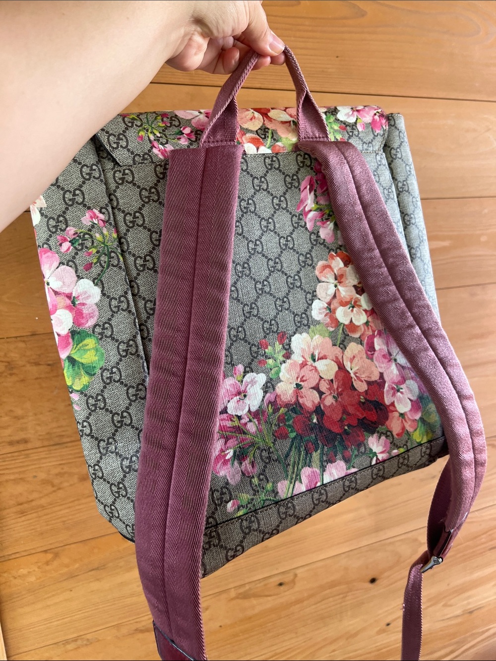 Gucci Brown GG Supreme Canvas Backpack with Pink Floral Print - Picture 7 of 8